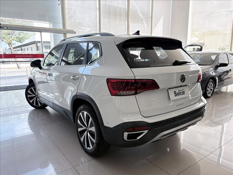  TAOS  1.4 250 TSI Highline 3
