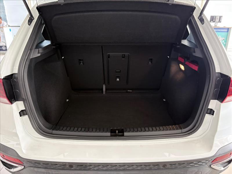  TAOS  1.4 250 TSI Highline 15