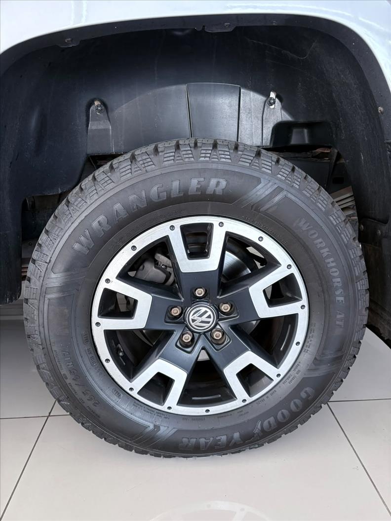  AMAROK  3.0 V6 TDI Comfortline CD 4motion 16