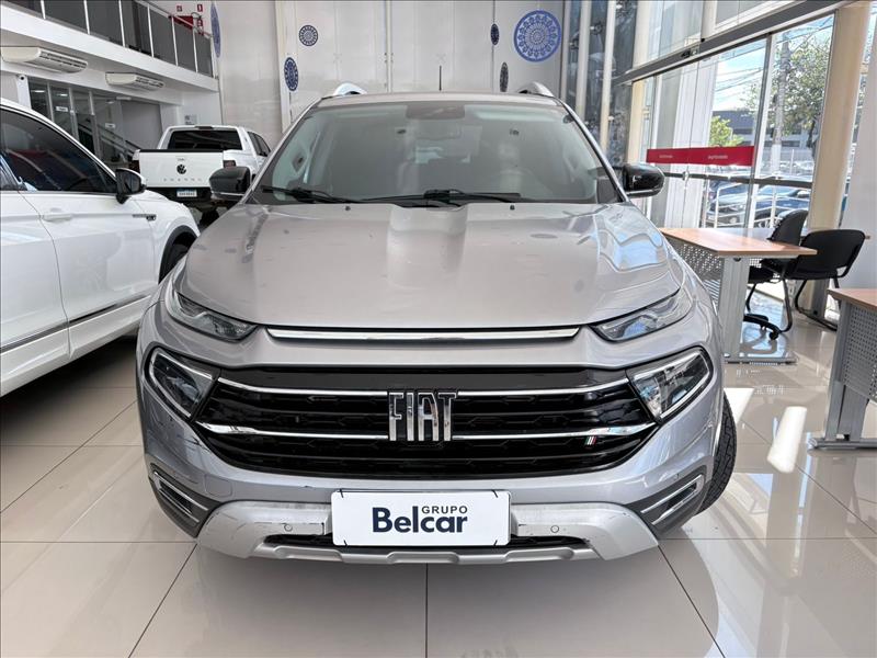  TORO  2.0 16V Turbo Volcano 4WD 5