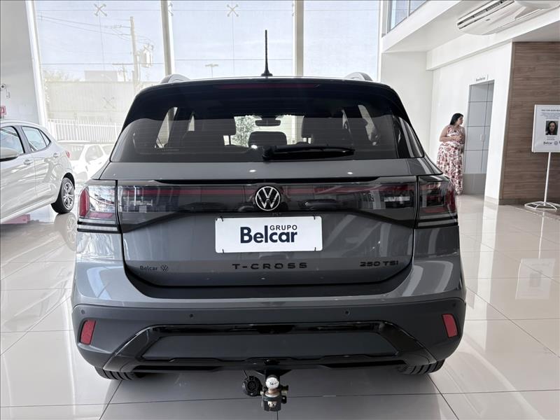  T-CROSS  1.4 250 TSI Highline 2