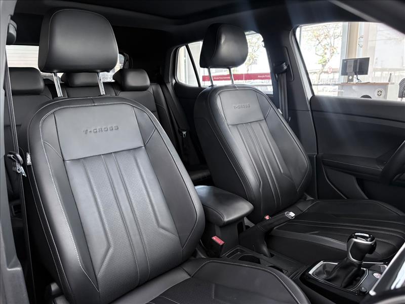 T-CROSS  1.4 250 TSI Highline 6