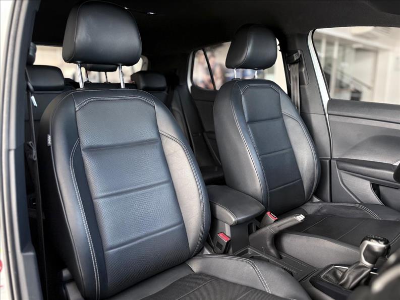  T-CROSS  1.0 200 TSI Comfortline 6