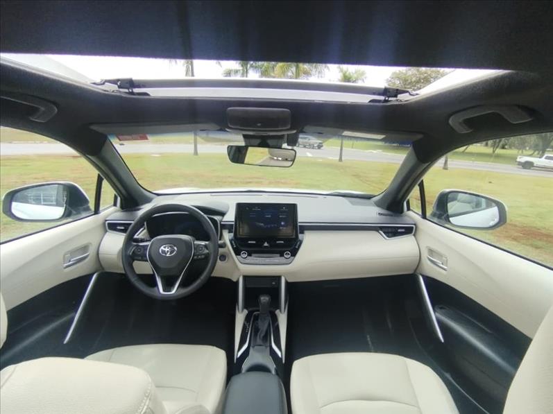  COROLLA CROSS  1.8 VVT-I Hybrid XRX 8