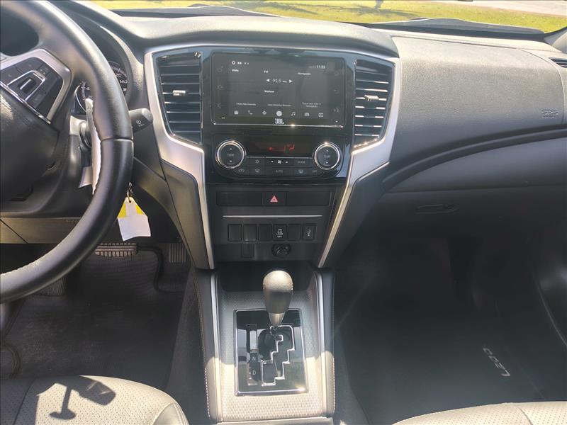  L200 TRITON  2.4 16V Turbo Sport HPE CD 4X4 11