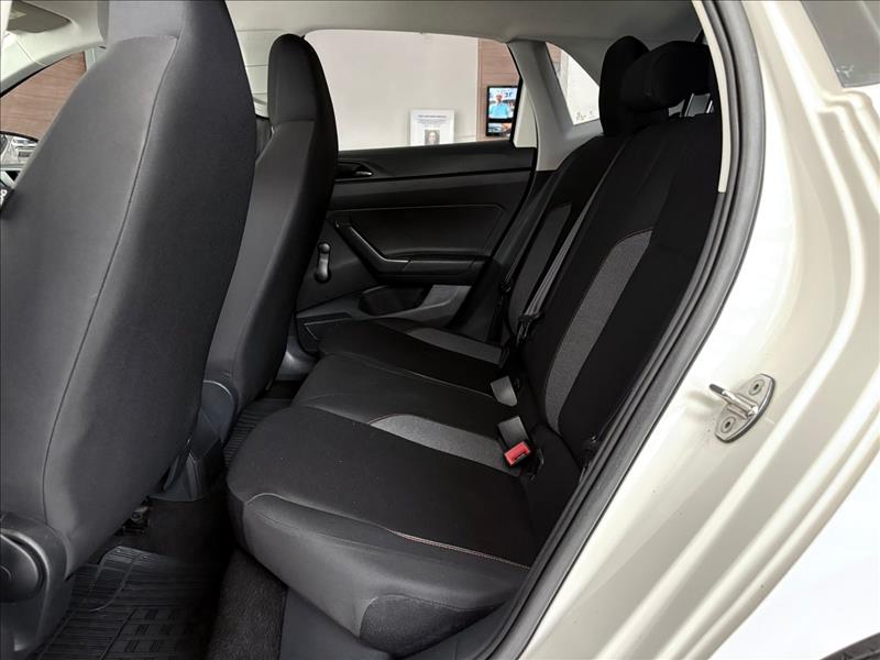  POLO  1.0 MPI 9