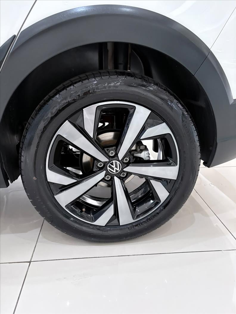  NIVUS  1.0 200 TSI Highline 17