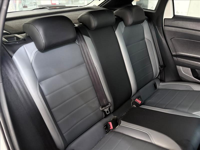  NIVUS  1.0 200 TSI Highline 7