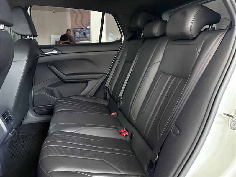  T-CROSS  1.4 250 TSI Highline 9