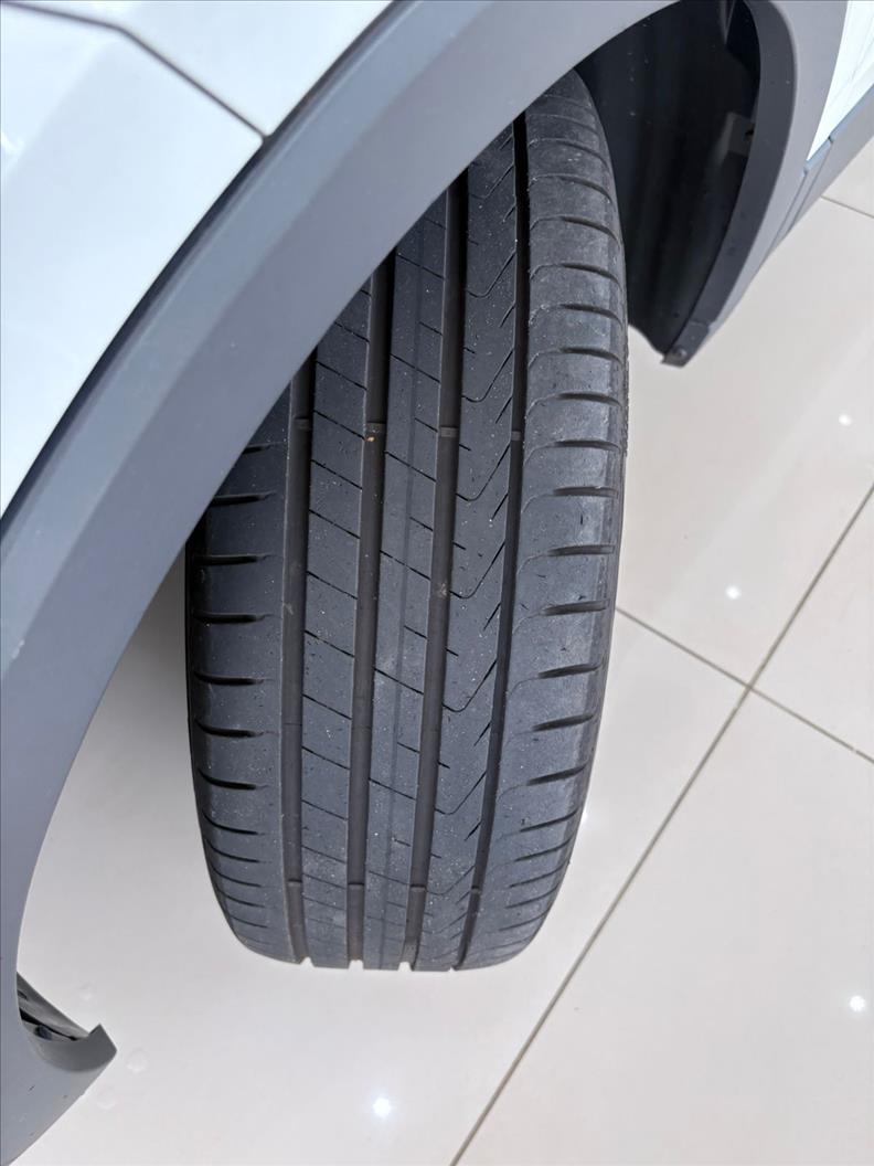  T-CROSS  1.4 250 TSI Highline 17