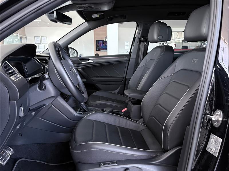  TIGUAN  2.0 300 TSI Allspace R-line 8