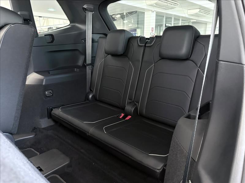  TIGUAN  2.0 300 TSI Allspace R-line 10