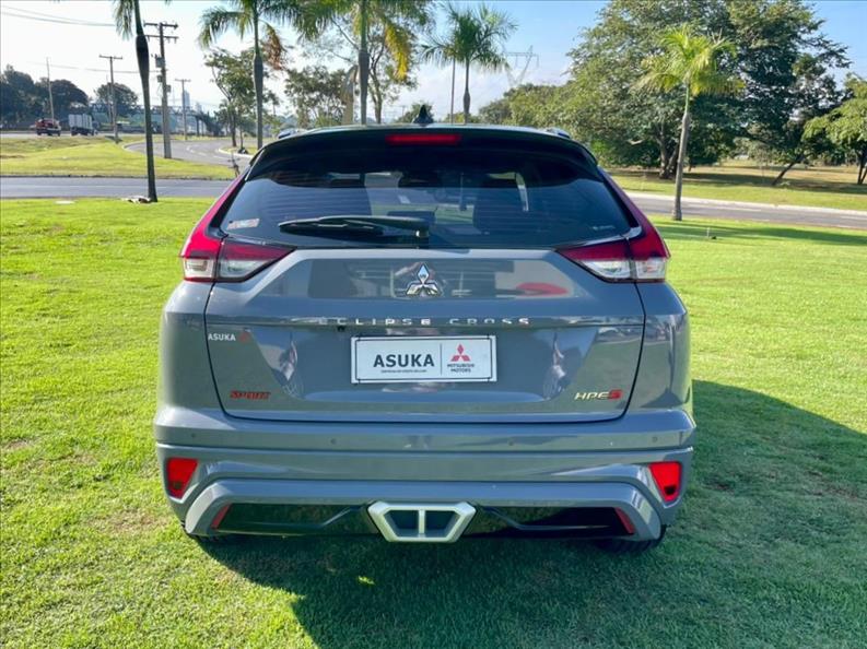  ECLIPSE CROSS  1.5 Mivec Turbo Hpe-s S-awc 2
