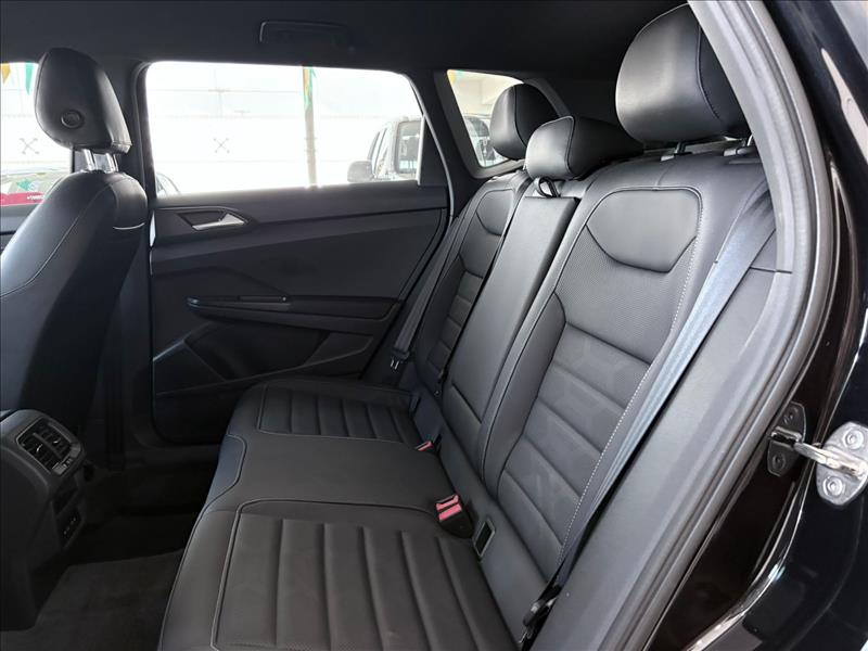  TAOS  1.4 250 TSI Highline 9