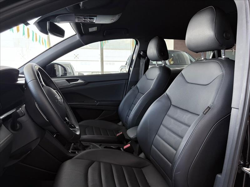  TAOS  1.4 250 TSI Highline 8