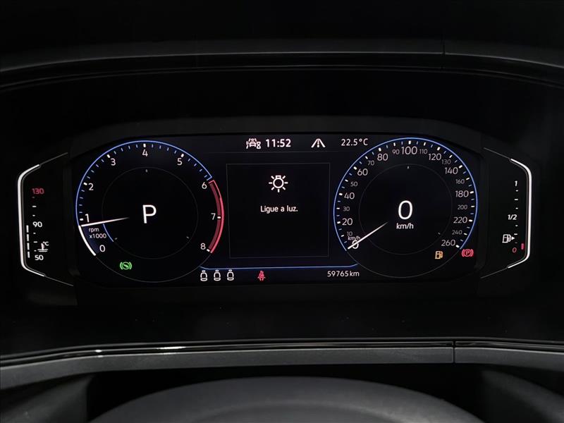  TAOS  1.4 250 TSI Highline 13