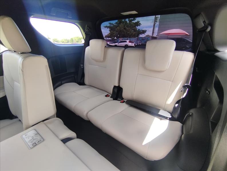  HILUX SW4  2.8 D-4d Turbo Diamond 7L 4X4 8