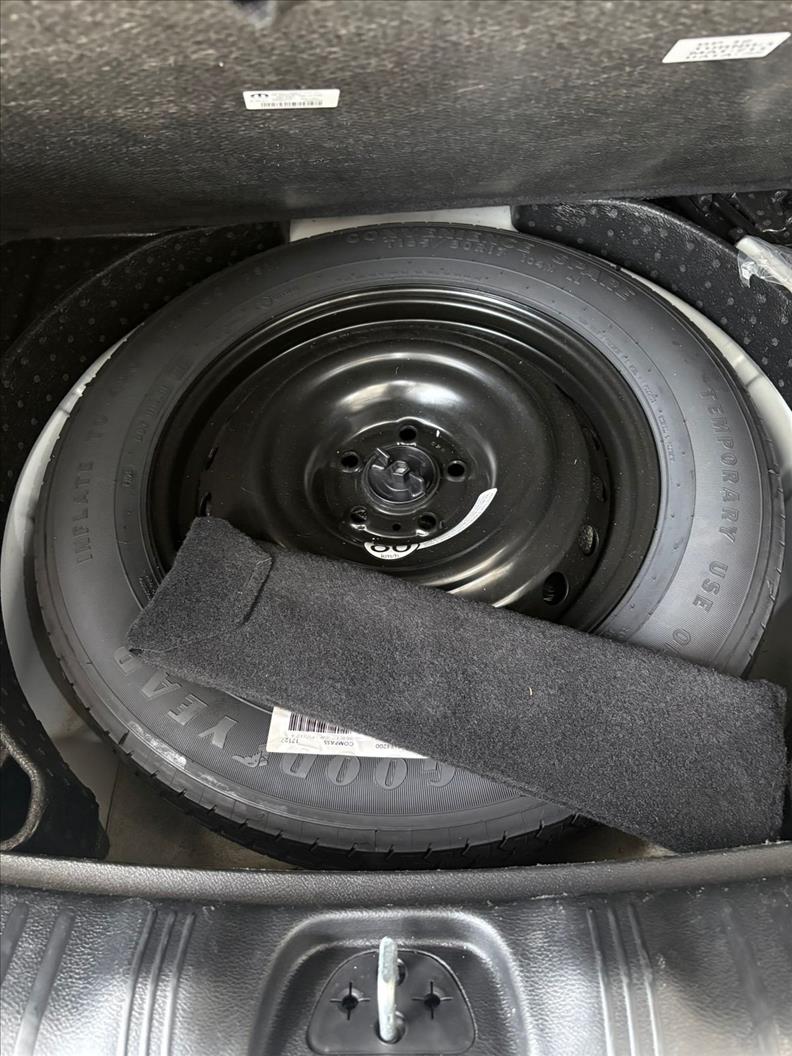  COMPASS  1.3 T270 Turbo Longitude 15