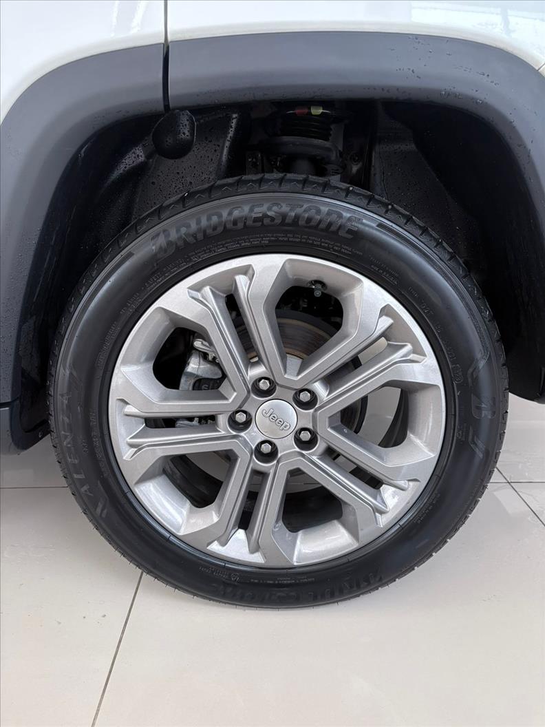  COMPASS  1.3 T270 Turbo Longitude 17