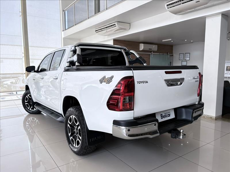  HILUX  2.8 D-4d Turbo CD SRV 4X4 2