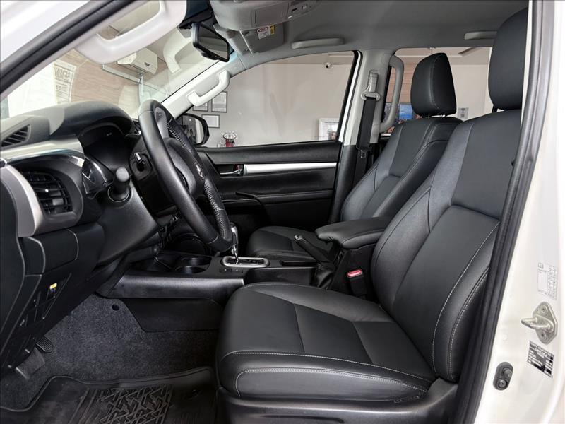  HILUX  2.8 D-4d Turbo CD SRV 4X4 8