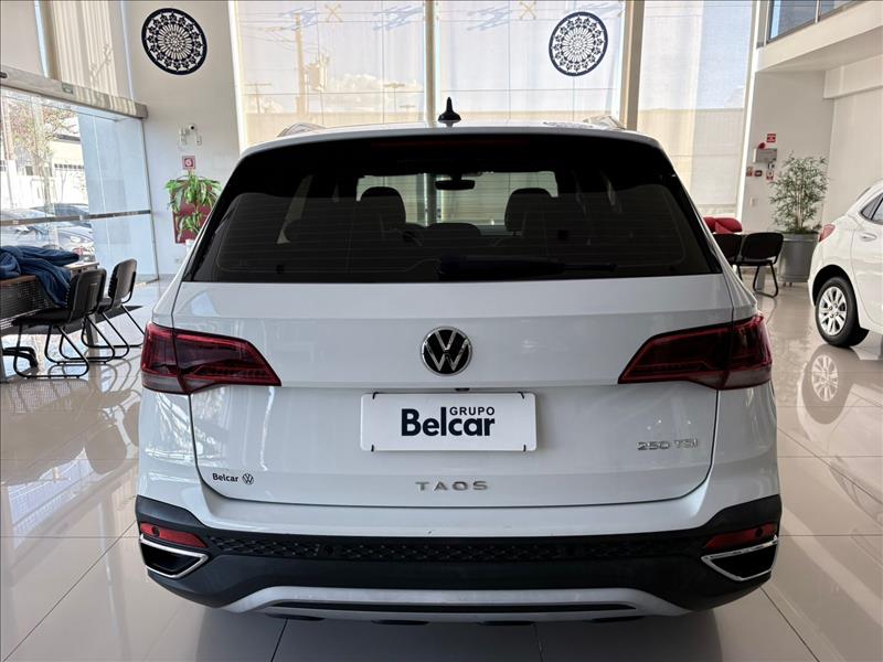  TAOS  1.4 250 TSI Highline 2