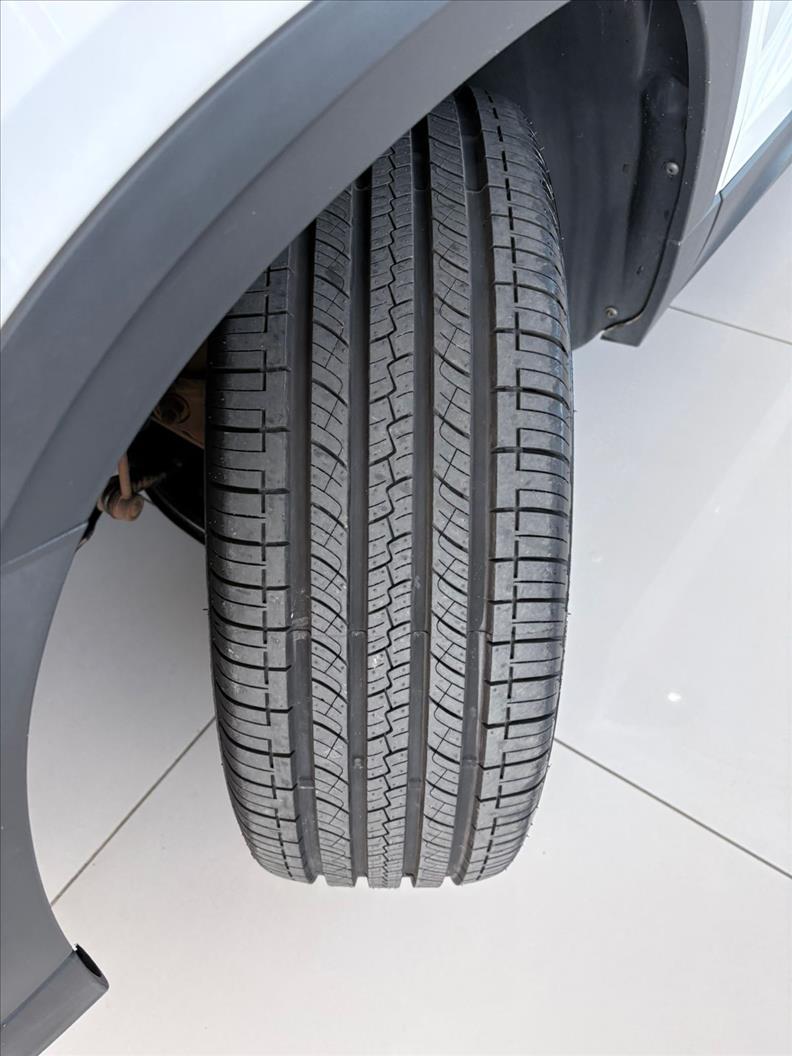  TAOS  1.4 250 TSI Highline 17