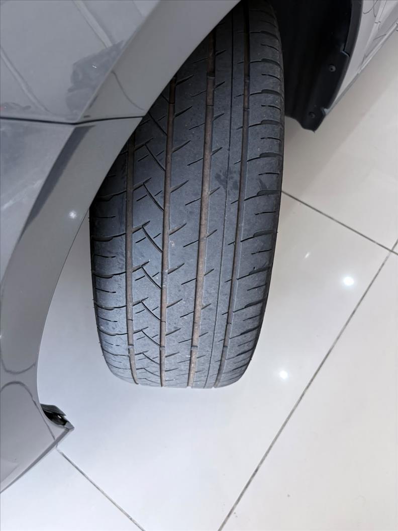  VIRTUS  1.0 200 TSI Highline 16