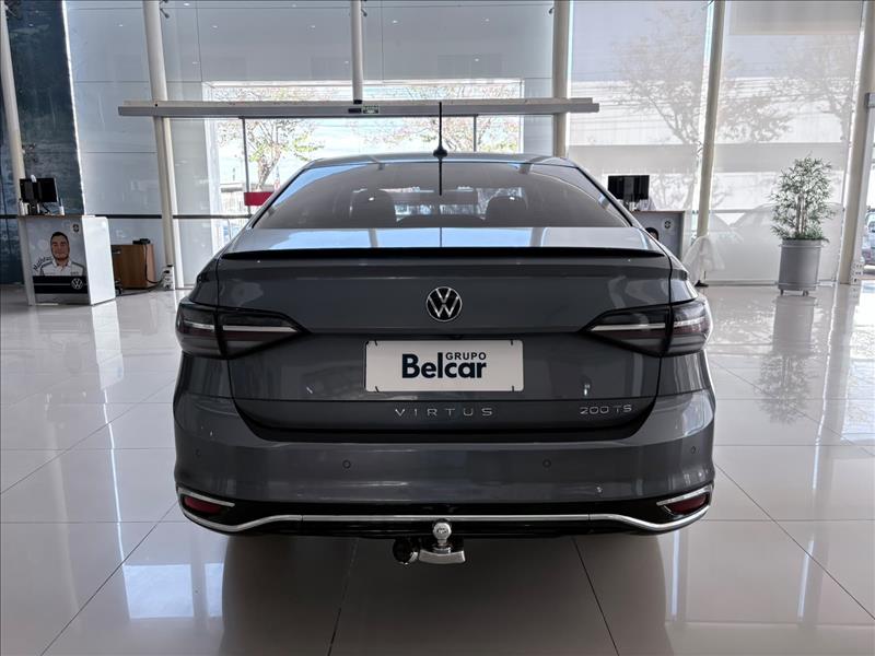  VIRTUS  1.0 200 TSI Highline 2