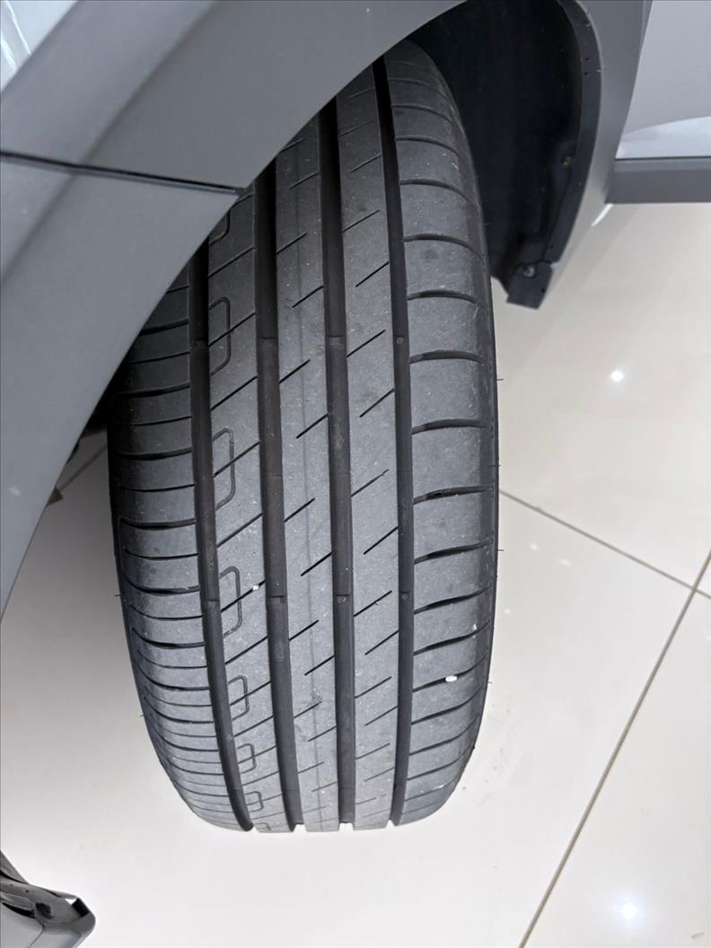  NIVUS  1.0 200 TSI Highline 16