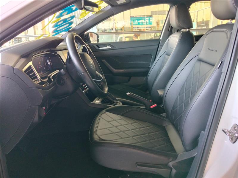  VIRTUS  1.4 250 TSI Exclusive 8