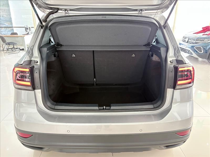  T-CROSS  1.0 200 TSI Sense 14