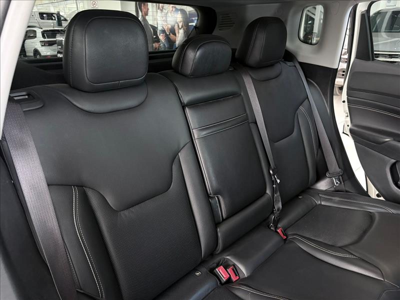  COMPASS  1.3 T270 Turbo Longitude 7