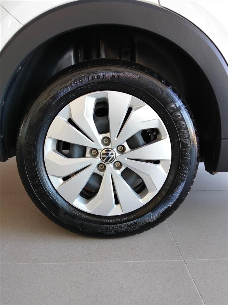  T-CROSS  1.0 200 TSI Sense 17