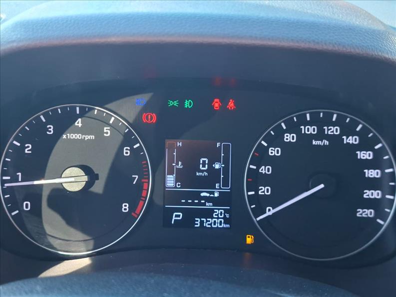  CRETA  1.6 16V Action 12