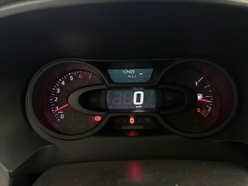  OROCH  1.6 16V SCE PRO 13