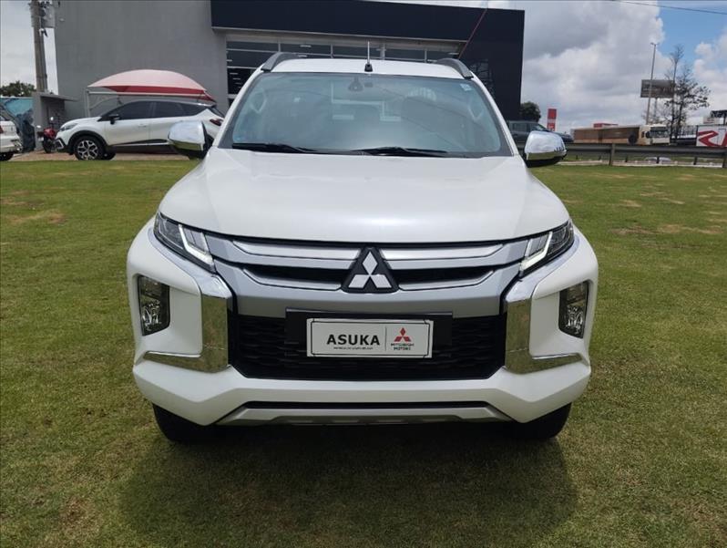  L200 TRITON  2.4 16V Turbo Sport HPE CD 4X4 5