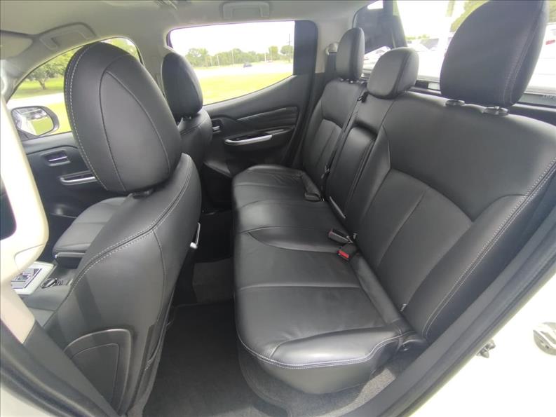  L200 TRITON  2.4 16V Turbo Sport HPE CD 4X4 7