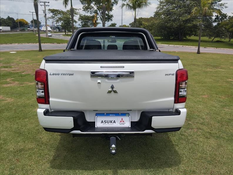  L200 TRITON  2.4 16V Turbo Sport HPE CD 4X4 2