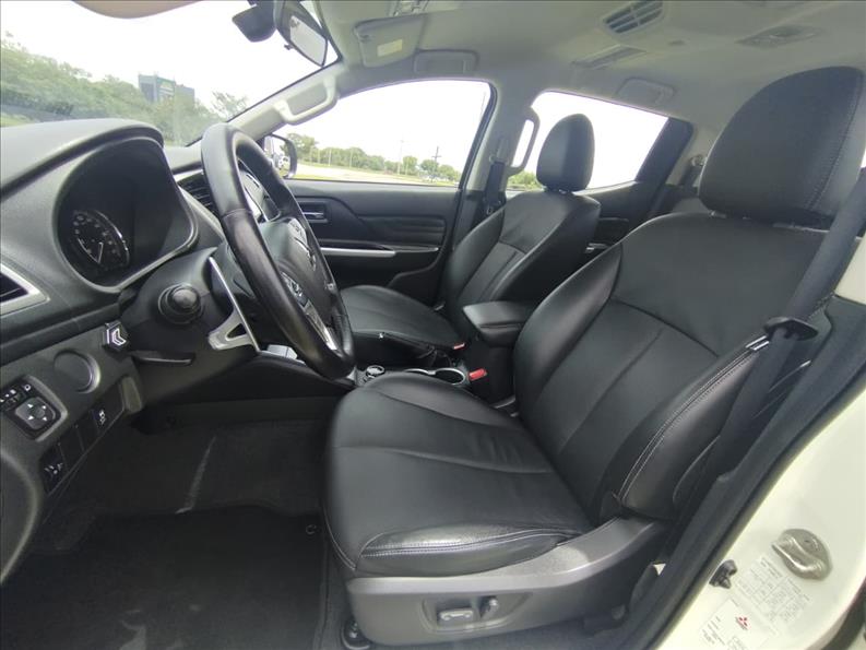  L200 TRITON  2.4 16V Turbo Sport HPE CD 4X4 6