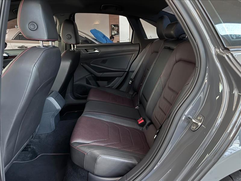  JETTA  2.0 350 TSI GLI 9