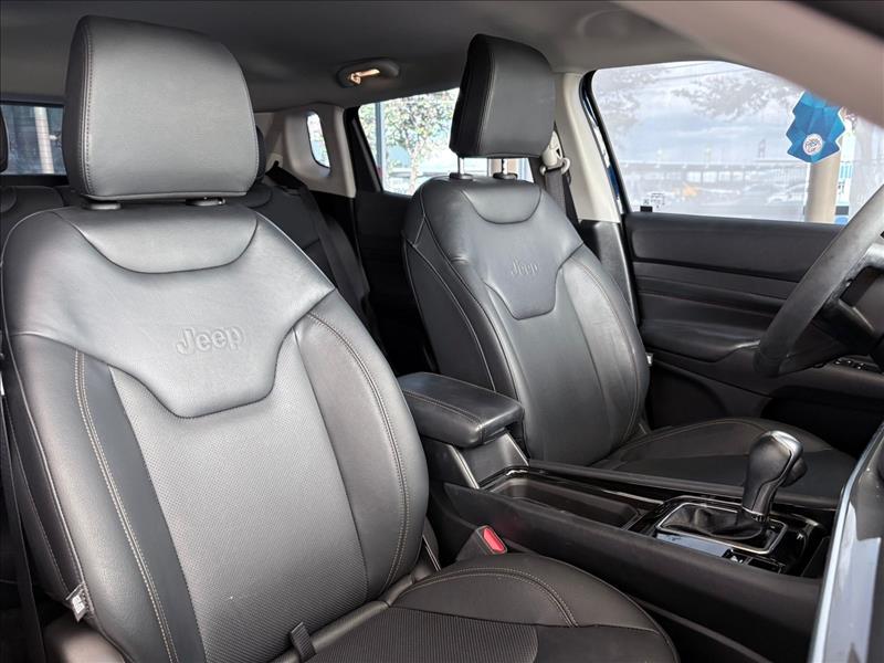  COMPASS  1.3 T270 Turbo Limited 7