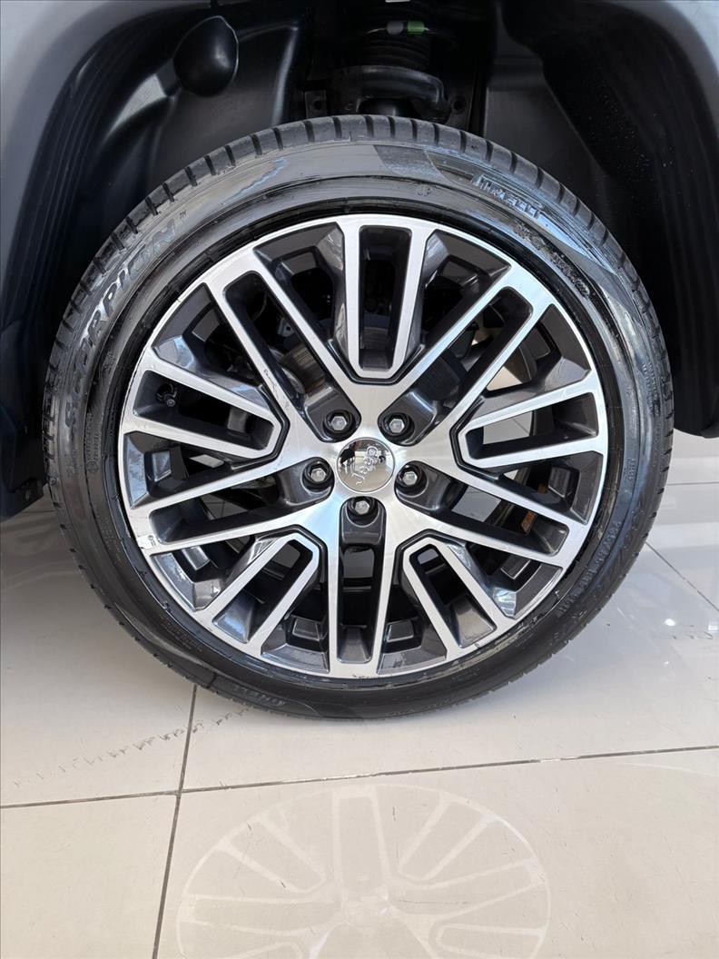  COMPASS  1.3 T270 Turbo Limited 17