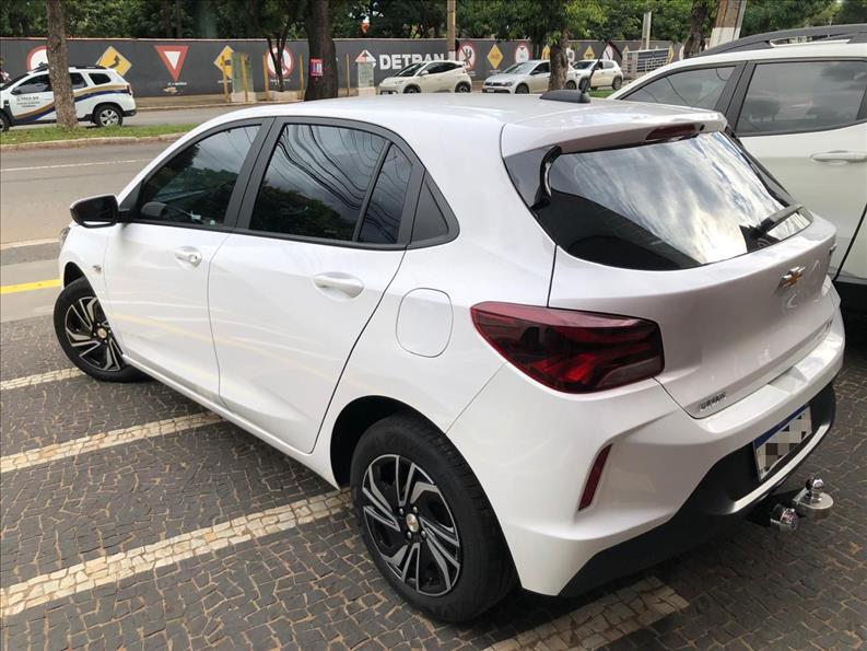  ONIX  1.0 Turbo LT 3