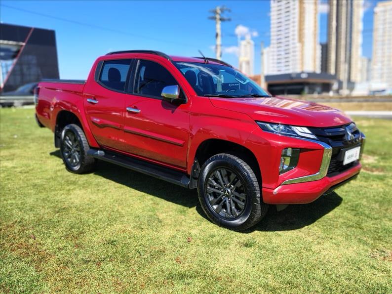 L200 TRITON  2.4 16V Turbo Sport HPE CD 4X4 0