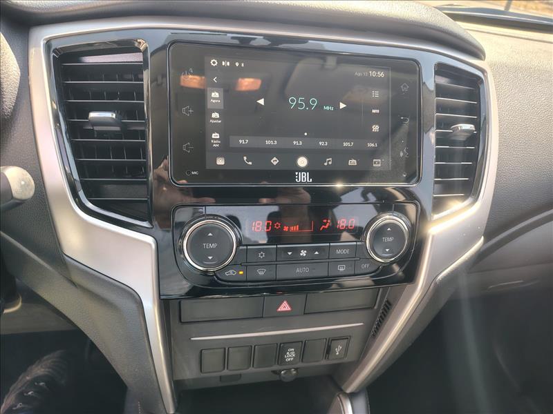  L200 TRITON  2.4 16V Turbo Sport HPE CD 4X4 10