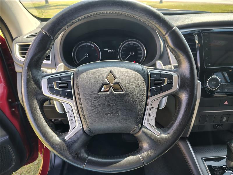  L200 TRITON  2.4 16V Turbo Sport HPE CD 4X4 12