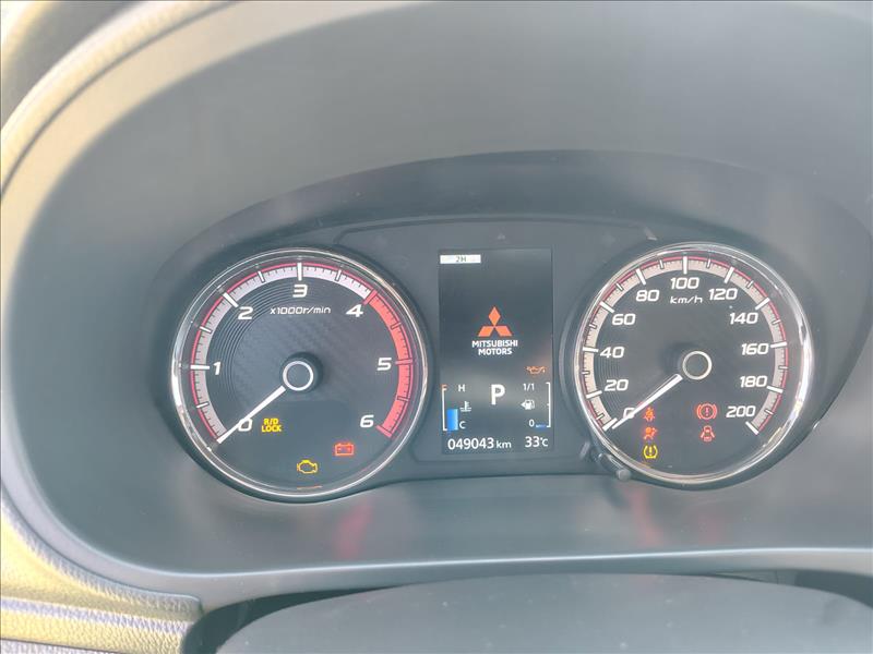  L200 TRITON  2.4 16V Turbo Sport HPE CD 4X4 11