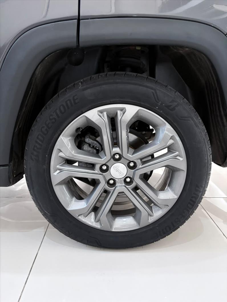  COMPASS  1.3 T270 Turbo Longitude 17