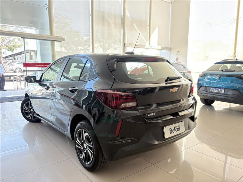  ONIX  1.0 LT 3